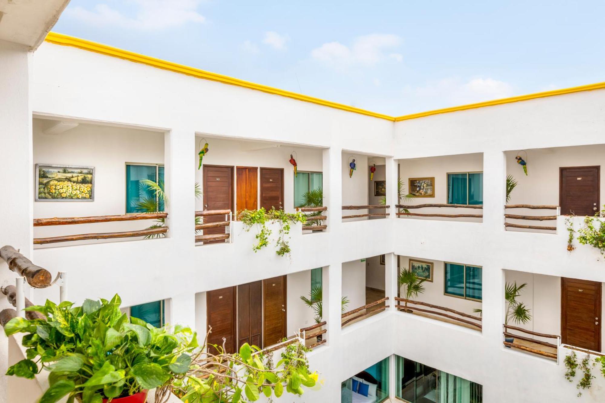 Hotel Pueblito Vallarta Пуерто Валярта Екстериор снимка